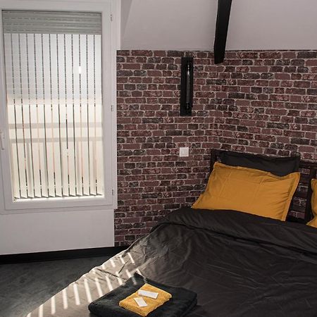 Meuble De Tourisme 3 Etoiles Loft Industriel A Fismes Villa Exterior photo