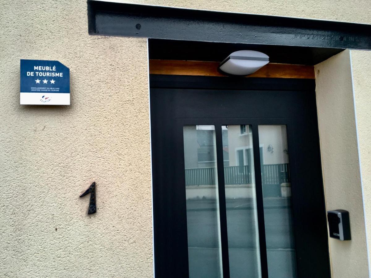 Meuble De Tourisme 3 Etoiles Loft Industriel A Fismes Villa Exterior photo
